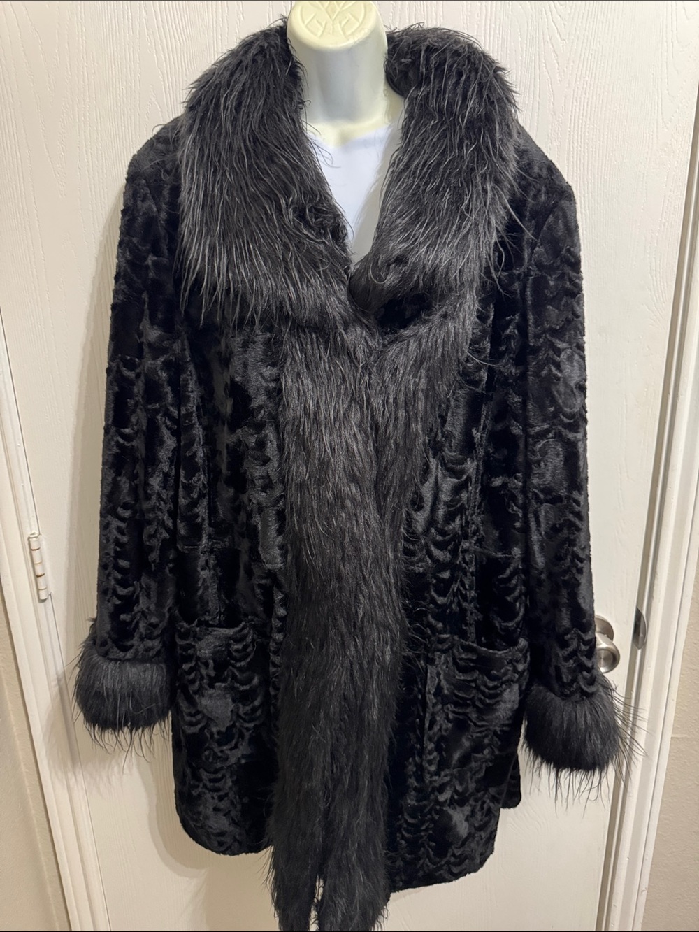 VTG Y2K Mixit Faux Fur Mid Length Coat 2X Plush Penny Lane Mob Wife Warm Winter